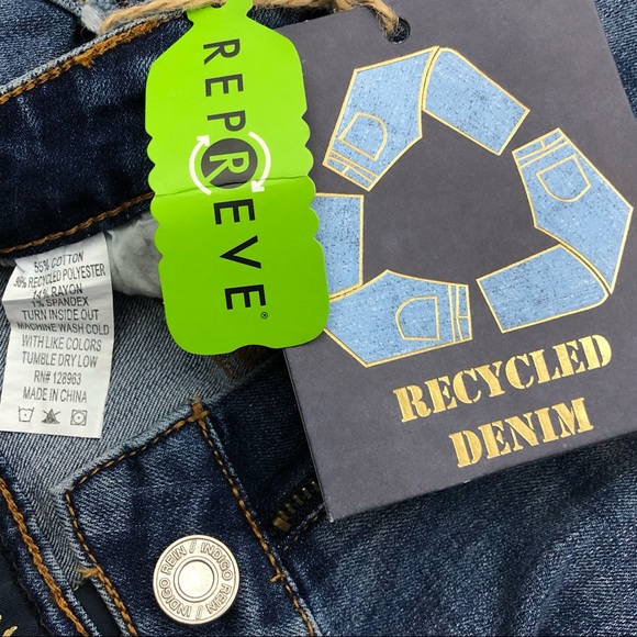 Indigo Rein High Rise Recycled Denim Bermuda Shorts Juniors Size 0 Waist 23” NEW - Picture 11 of 11